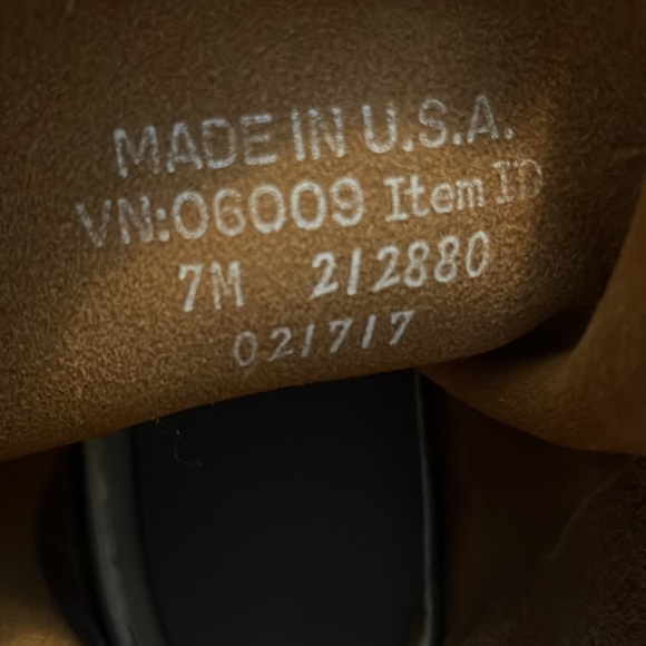 L.L. Bean 8in Boot W’s - Picture 14 of 14